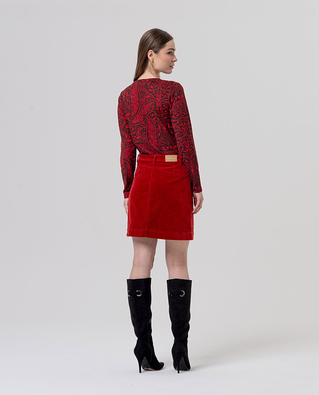 Surkana Mini skirt with patch pockets English Red