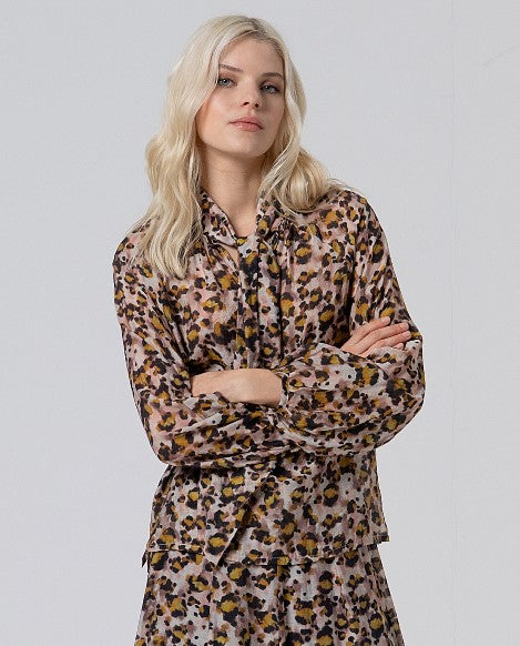 Sukana Blouse With Lace Up Neck