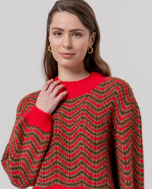 Surkana Scalloped high neck sweater Red