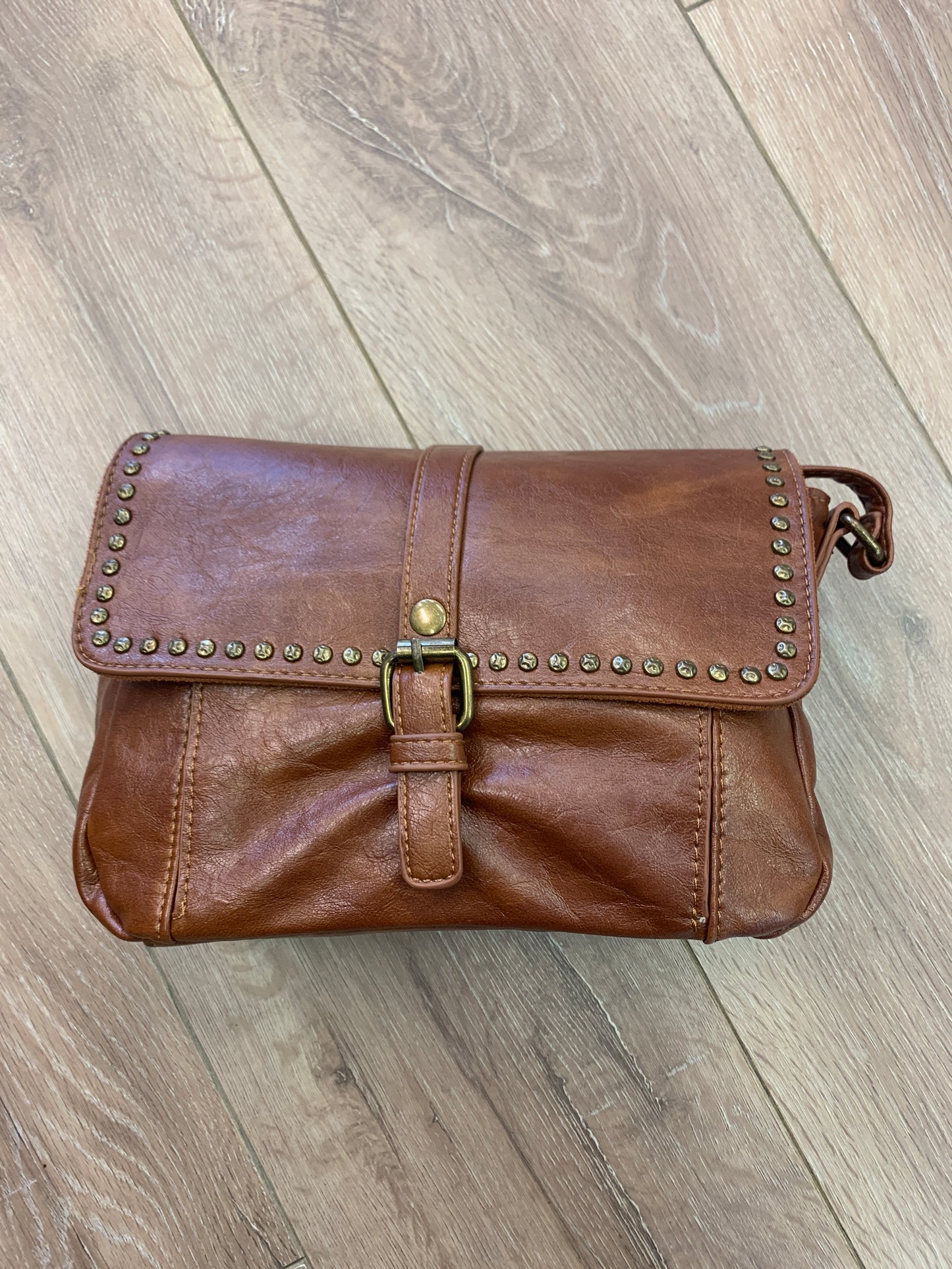 Vegan Stud Crossbody bag