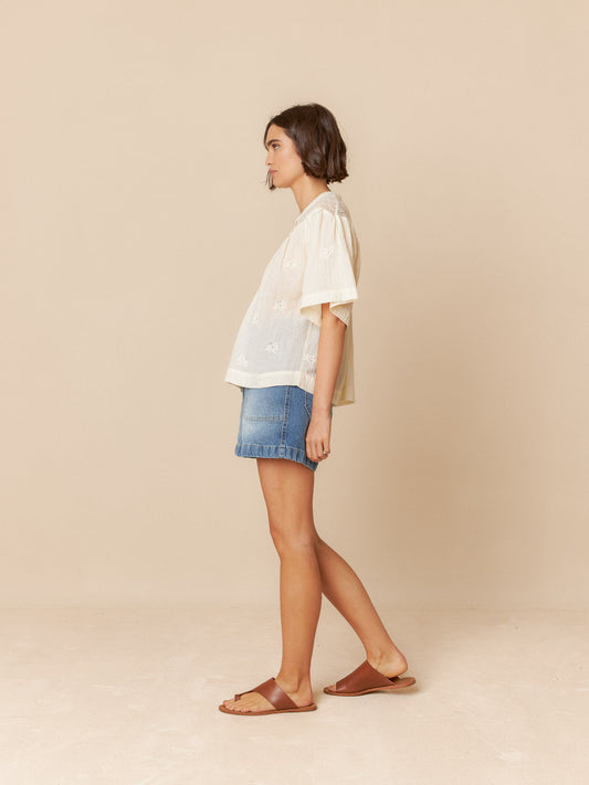 INDI & COLD SHORT SLEVE BLOUSE