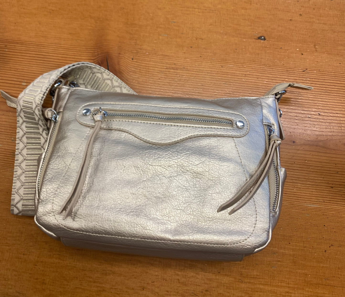 Vegan Medium Top Zip Bag
