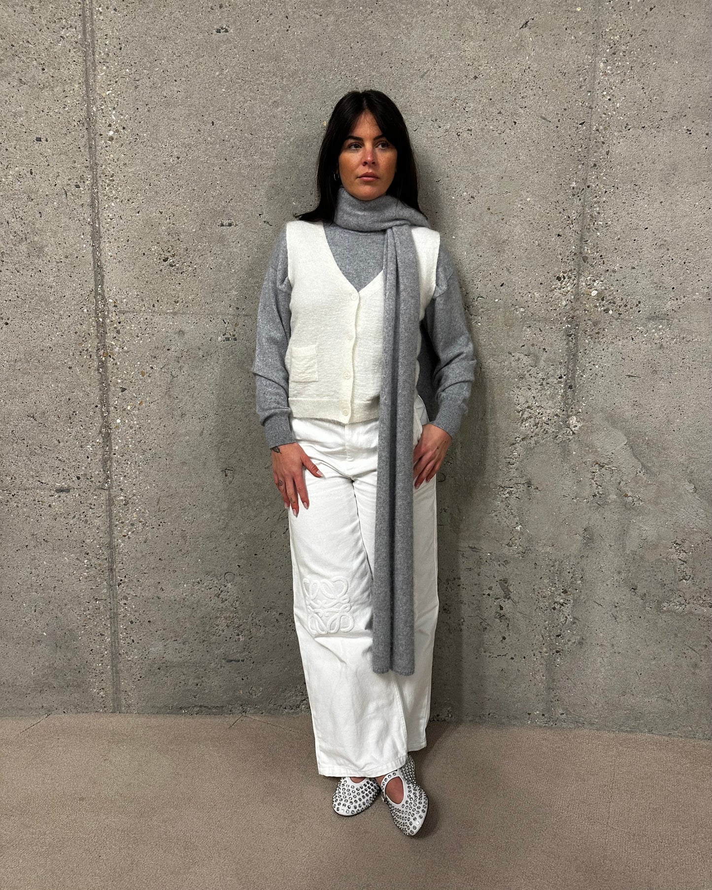 TWNS Vail Basic Scarf Pearl Grey