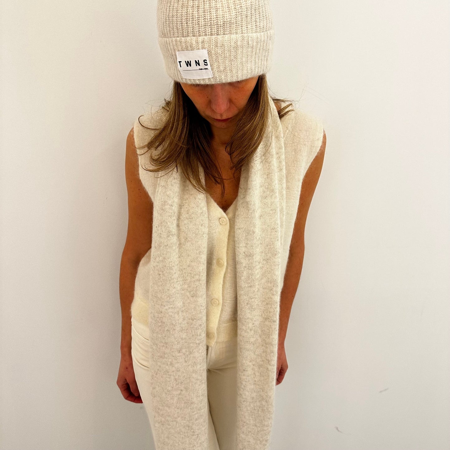 TWNS Vail Basic Scarf Mottled Beige