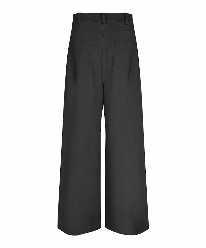 Masai Pylvire Trousers Black