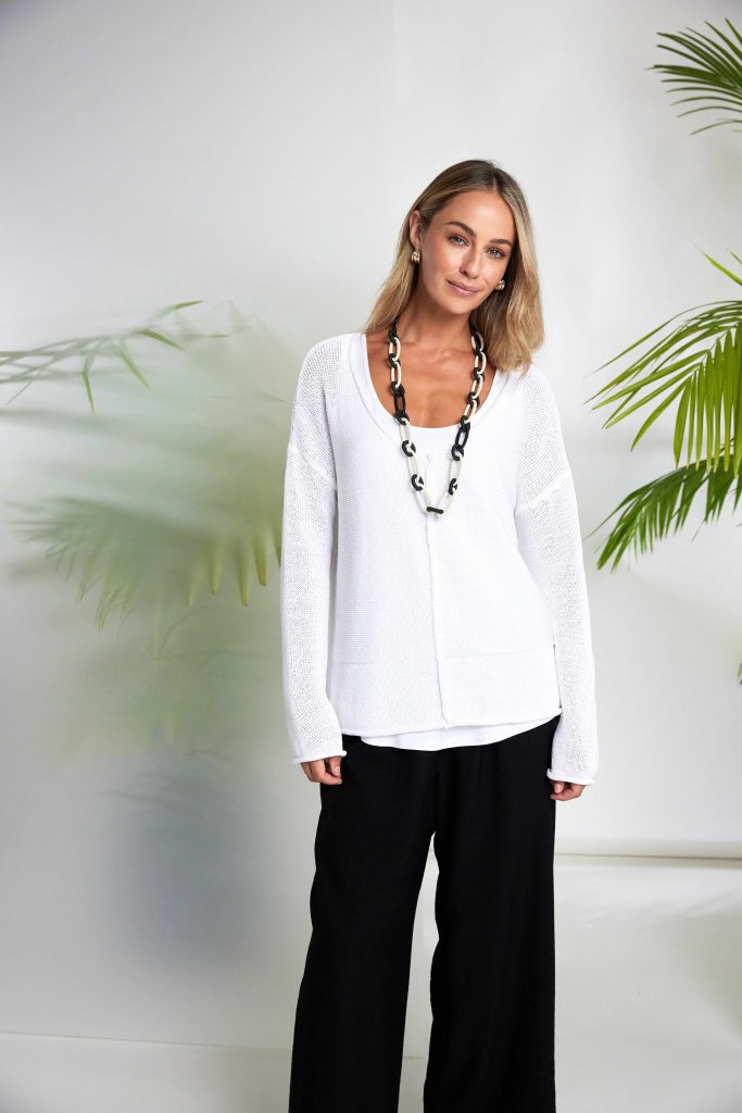 Naya Two Tone Loop Necklace