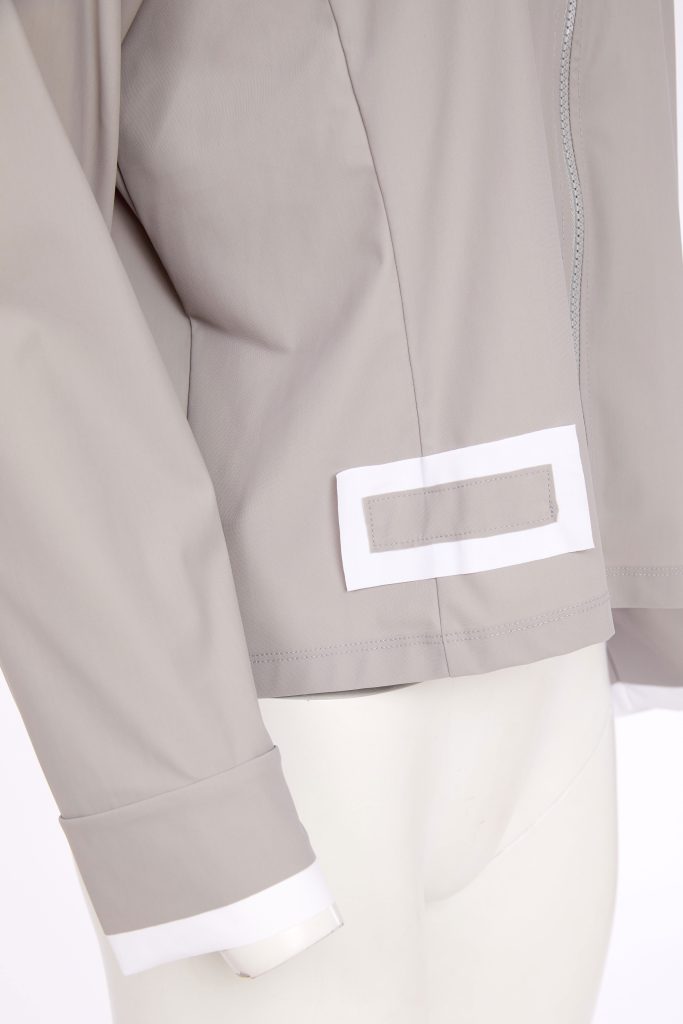 Naya Short Jacket With Contrast Hood Taupe