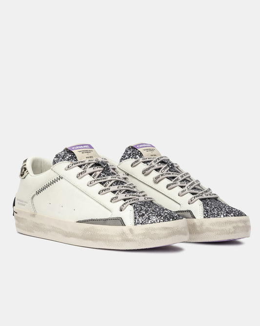 Crime Distressed Night Roar