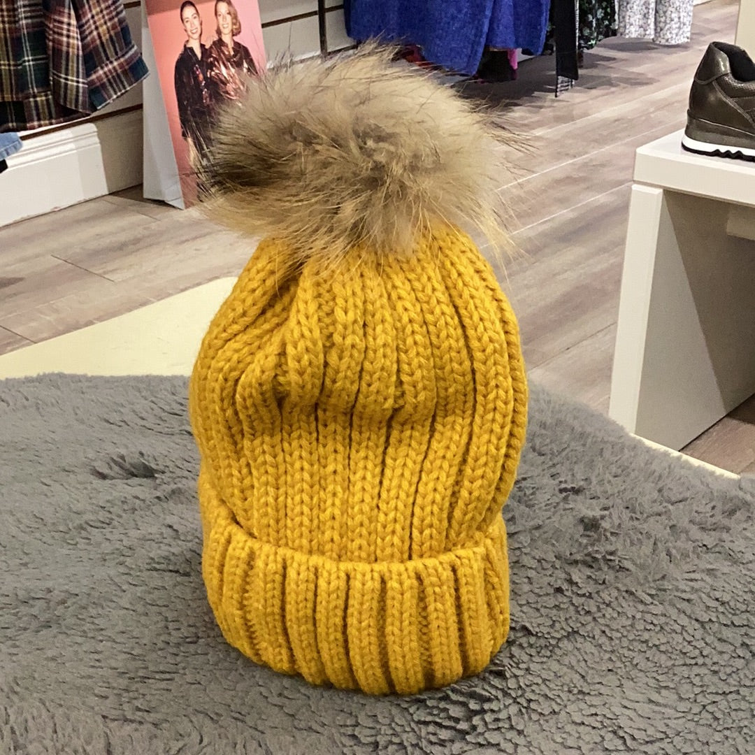 Pom Pom Hat