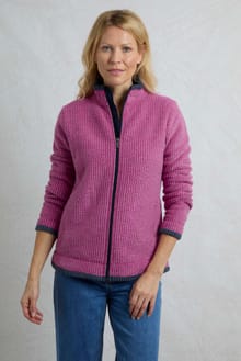 Weird Fish Ariana Grid Fleece- Drk Raspberry