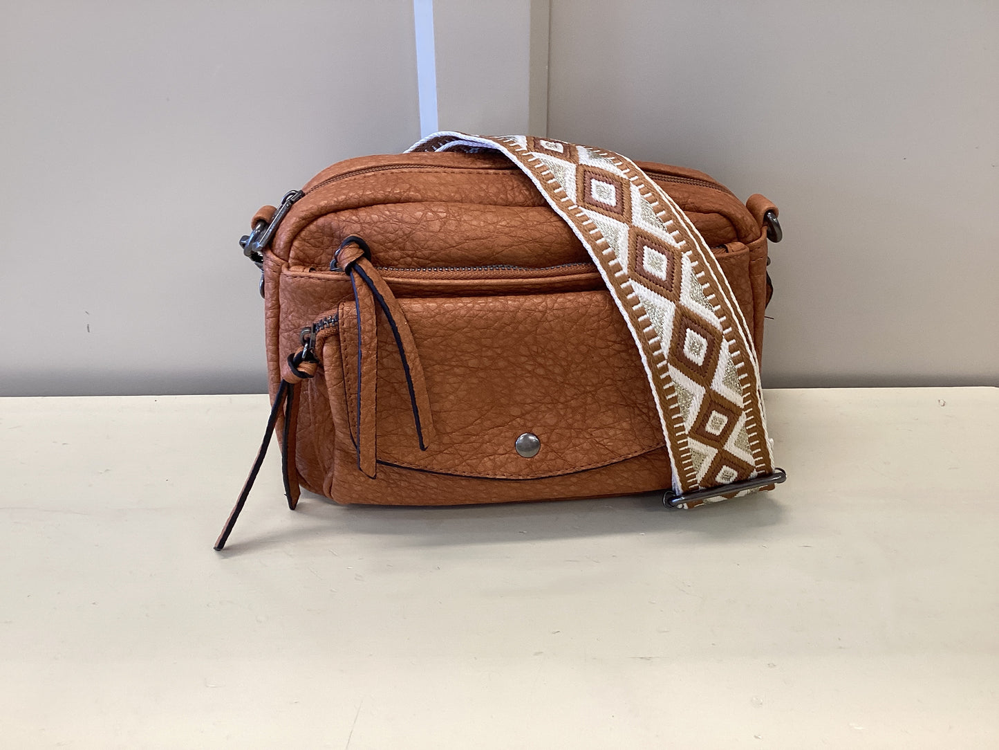 Plain 2 strap Pocket Bag