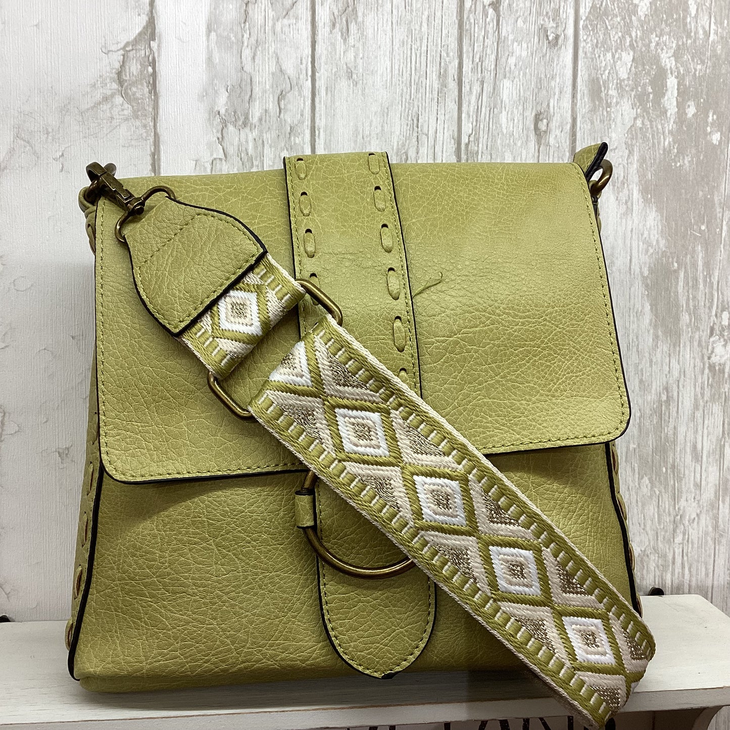 Crossbody Vegan Medium Soft - Guitar strap