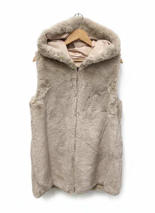 Faux Fur Gilet-White