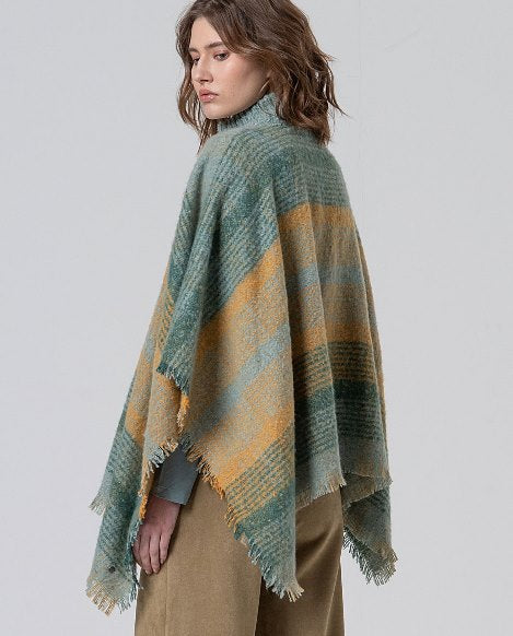 Surkana Plaid Poncho with Zipper Blue