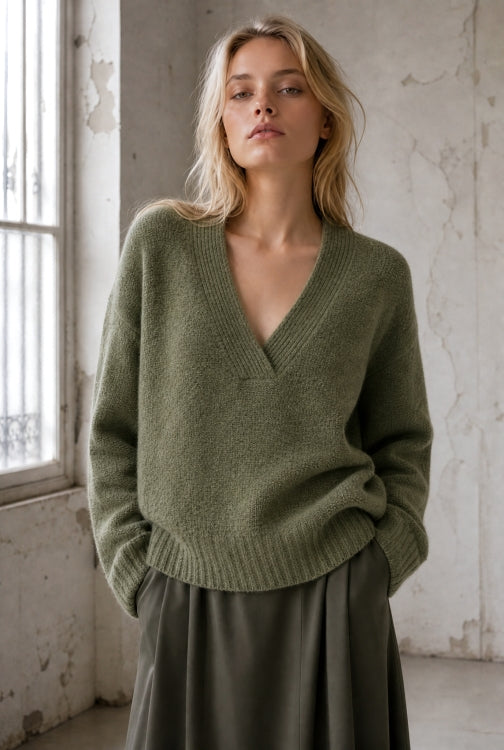 Jane Lushka V-neck melange pullover