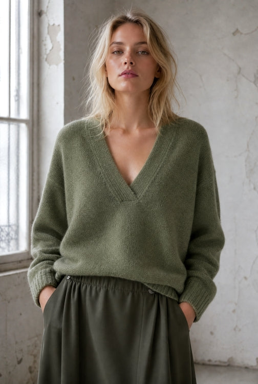 Jane Lushka V-neck melange pullover