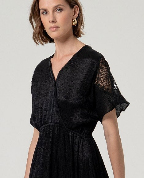Surkana Long Cross-Over Neck Dress Black