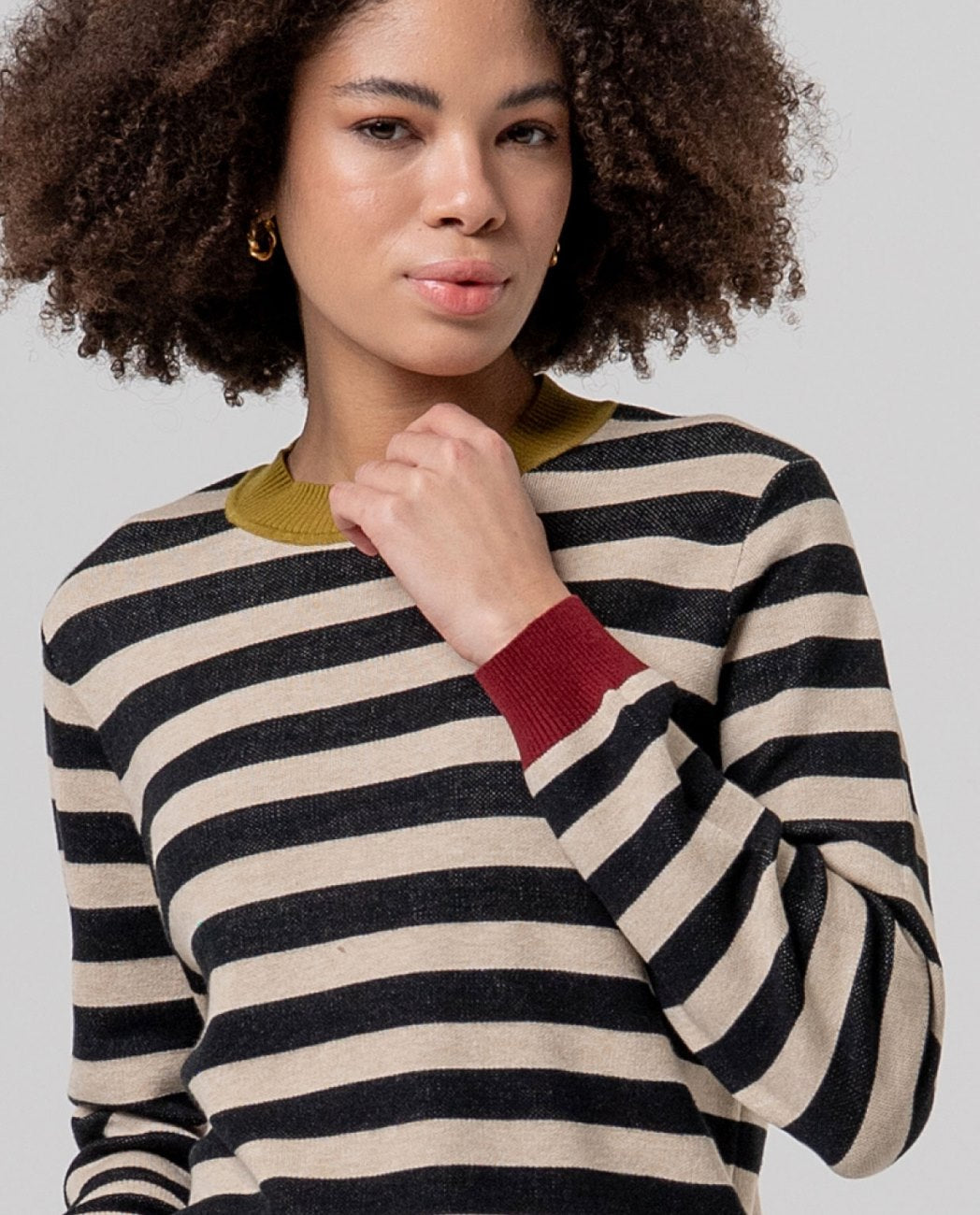 Surkana Striped crew neck sweater Black