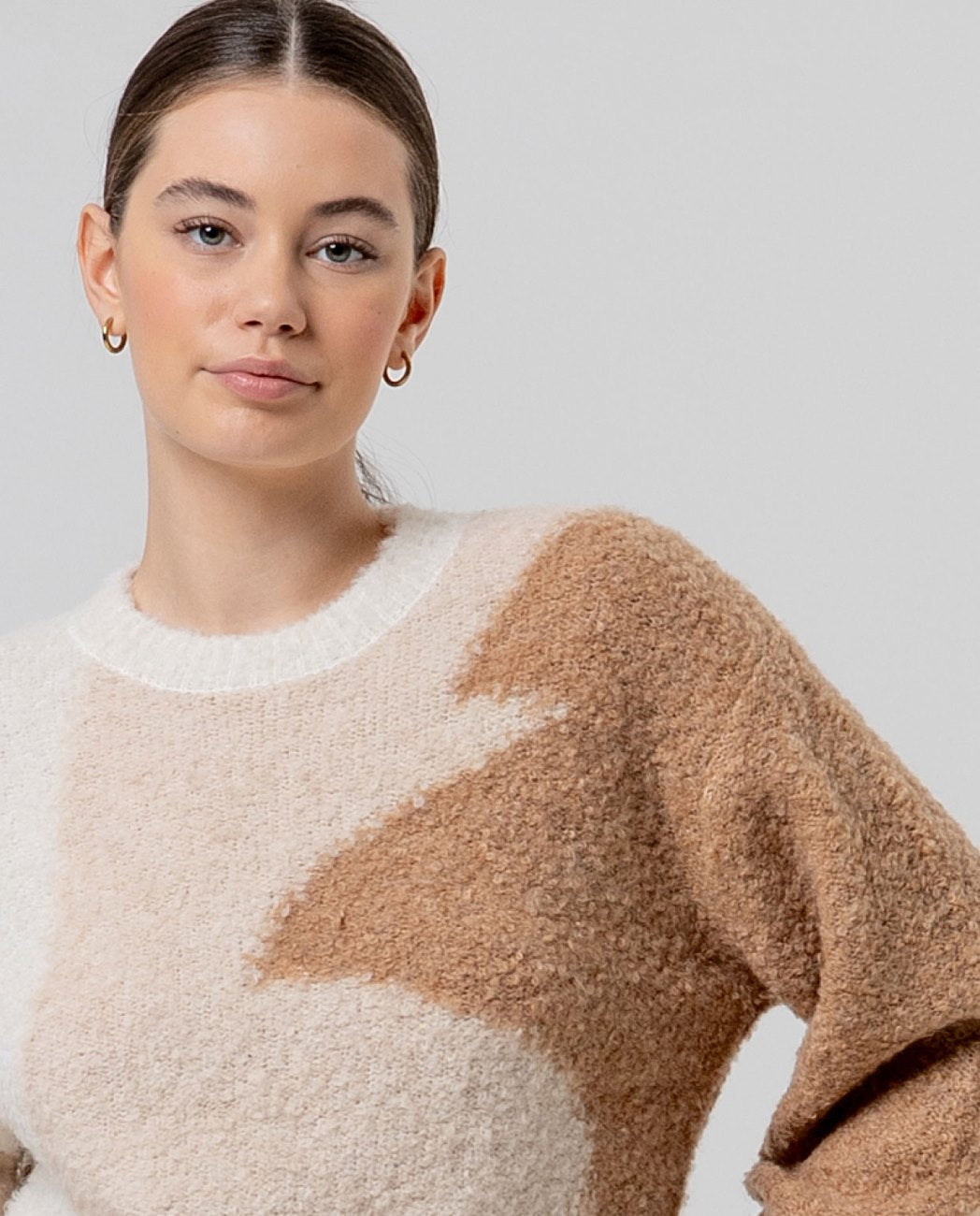 Surkana Intarsia crew neck sweater Beige