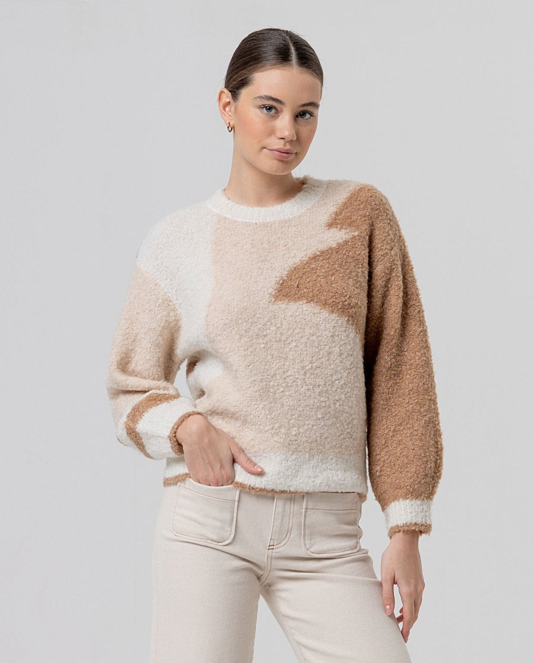 Surkana Intarsia crew neck sweater Beige