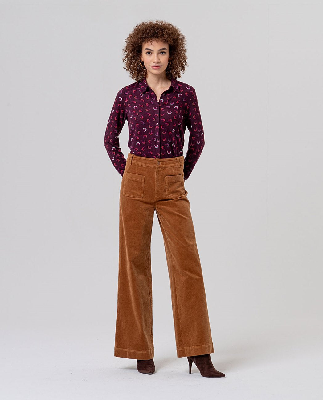 Surkana Wide-leg trousers with patch pockets Toffee