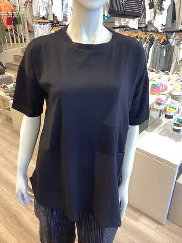 OZAI N KU Top Plain Black