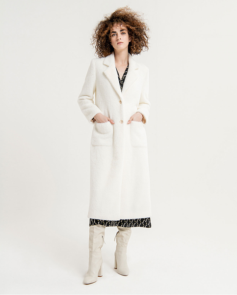 Surkana Fitted long coat with lapels,White