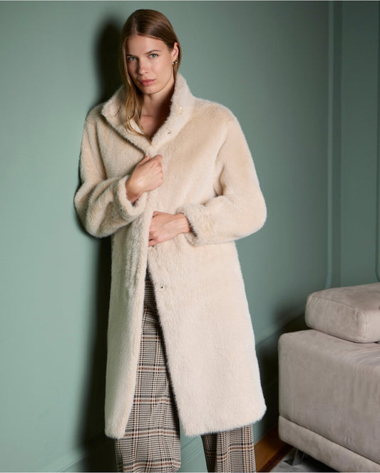 Surkana Faux Fur Coat Off White