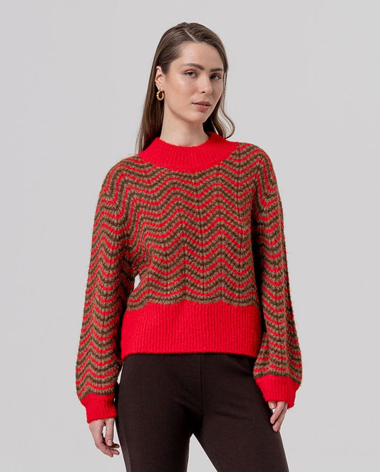 Surkana Scalloped high neck sweater Red