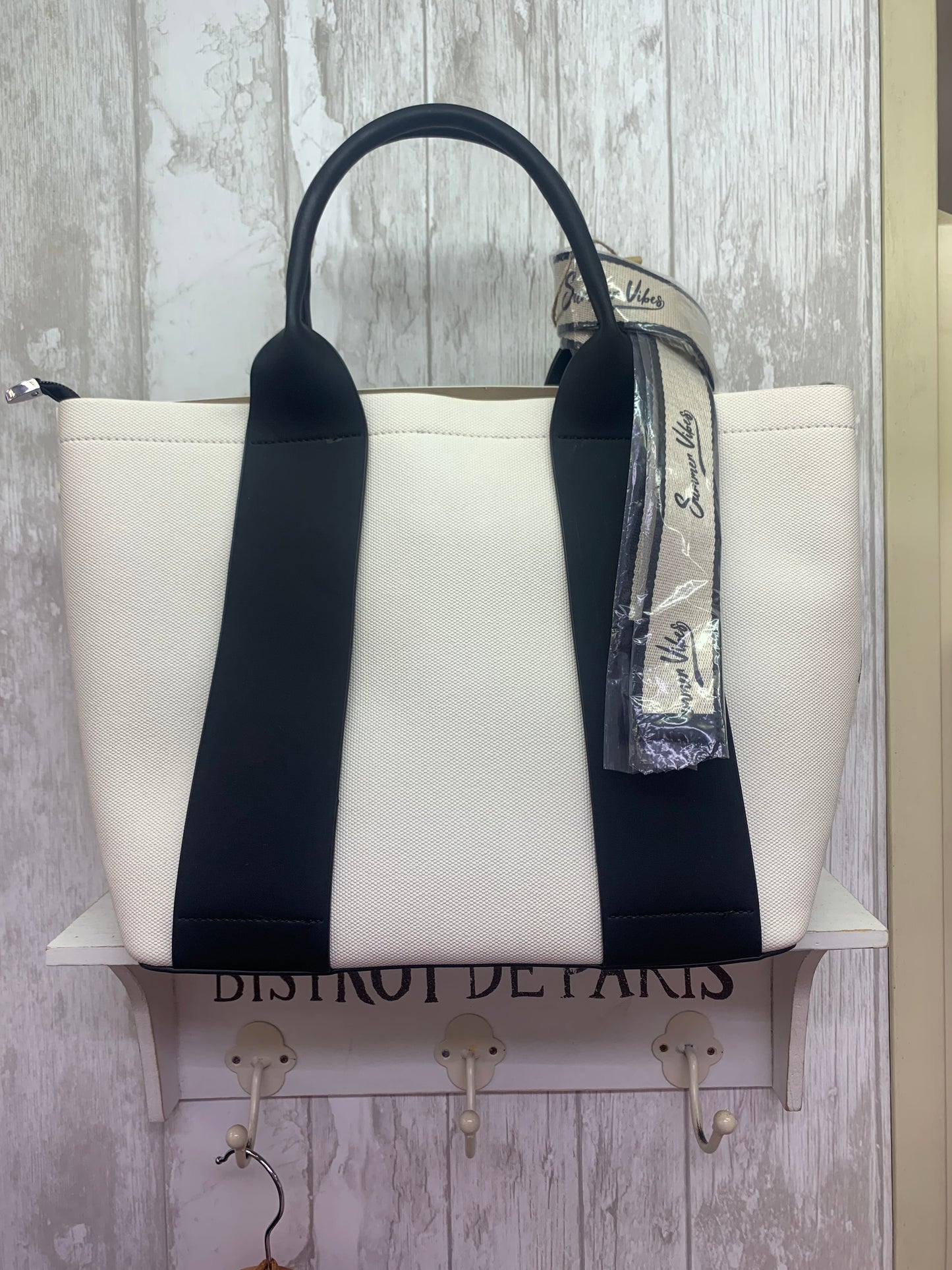 Two Tone Shopper