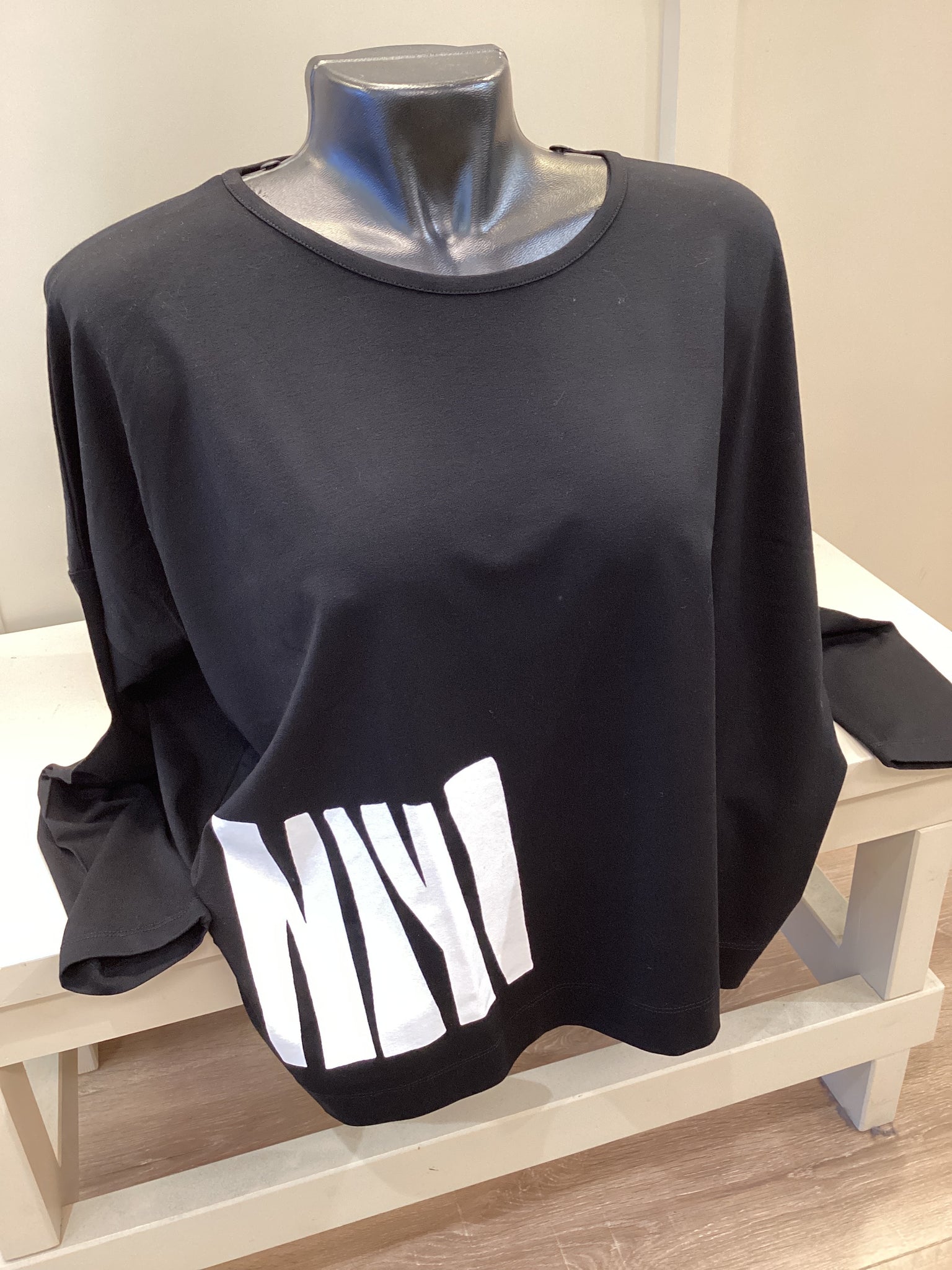 Naya Square Shape Round Neck Top Black/White