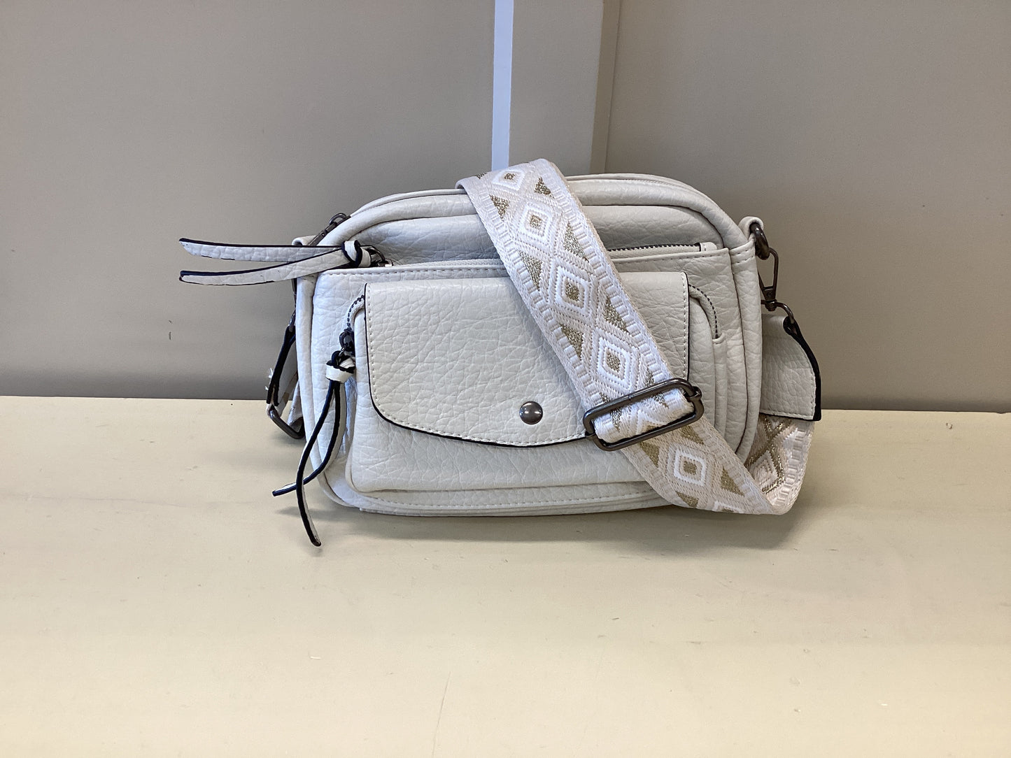 Plain 2 strap Pocket Bag