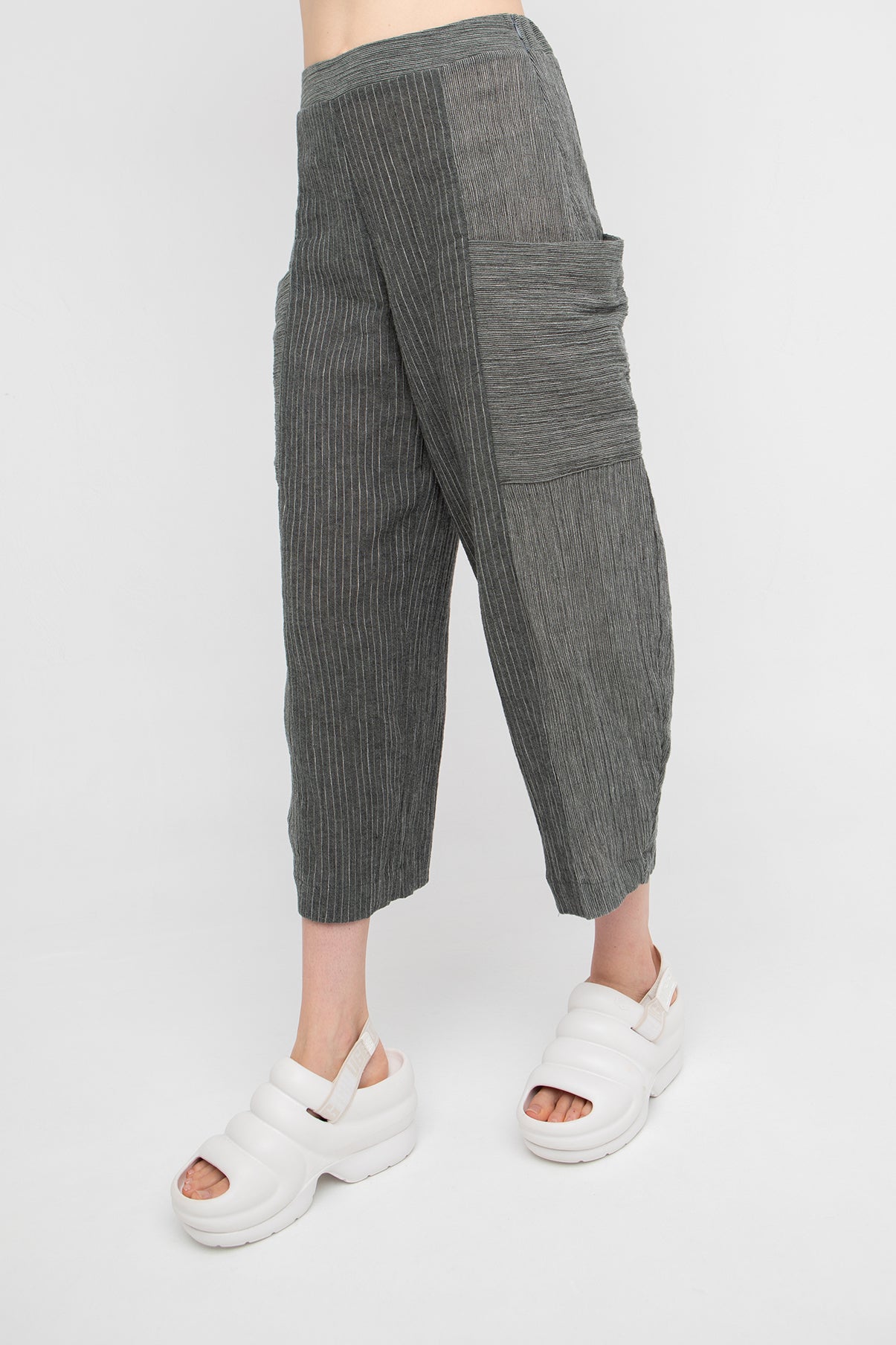 OZAI N KU Trousers Blue