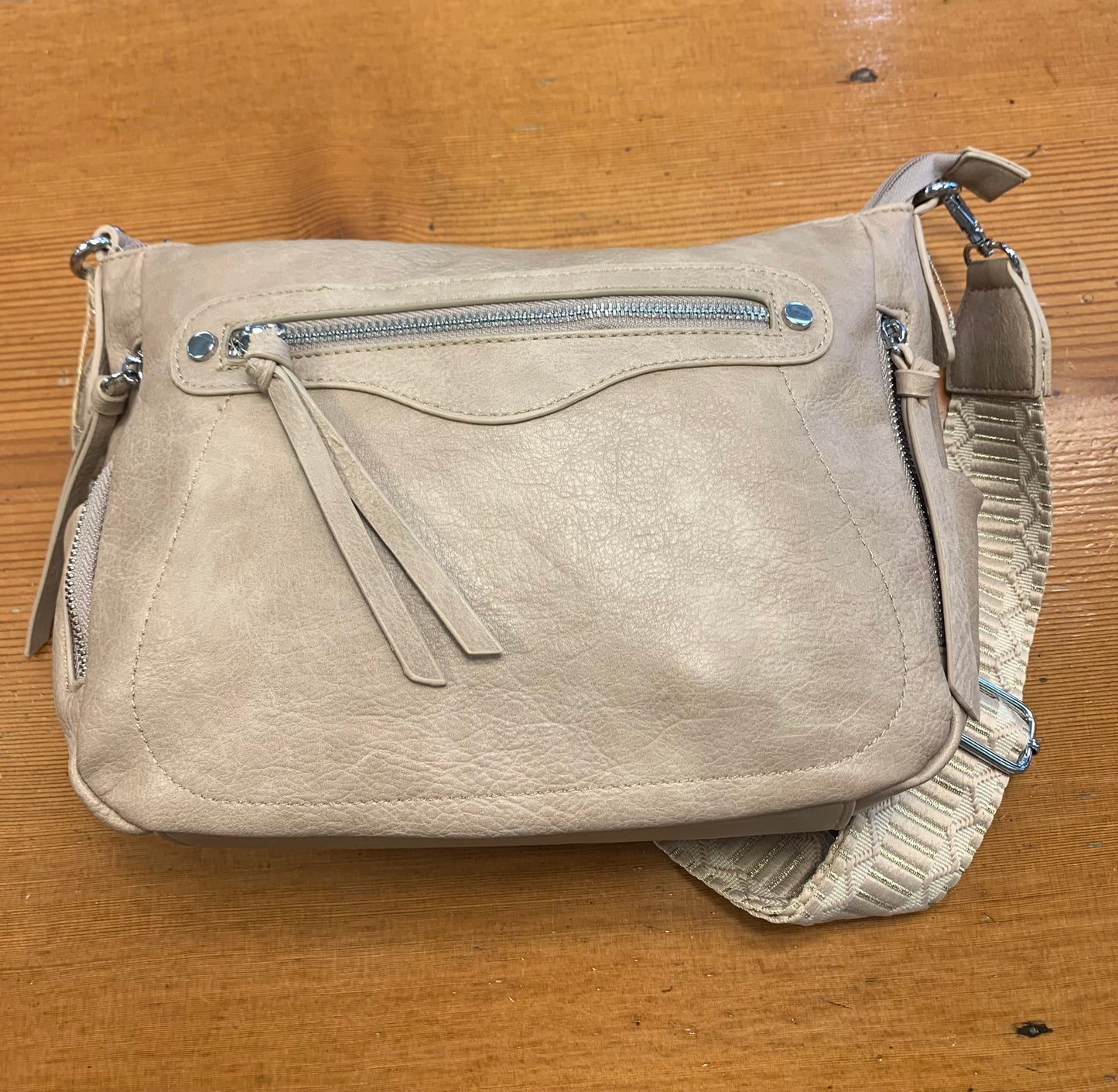 Vegan Medium Top Zip Bag