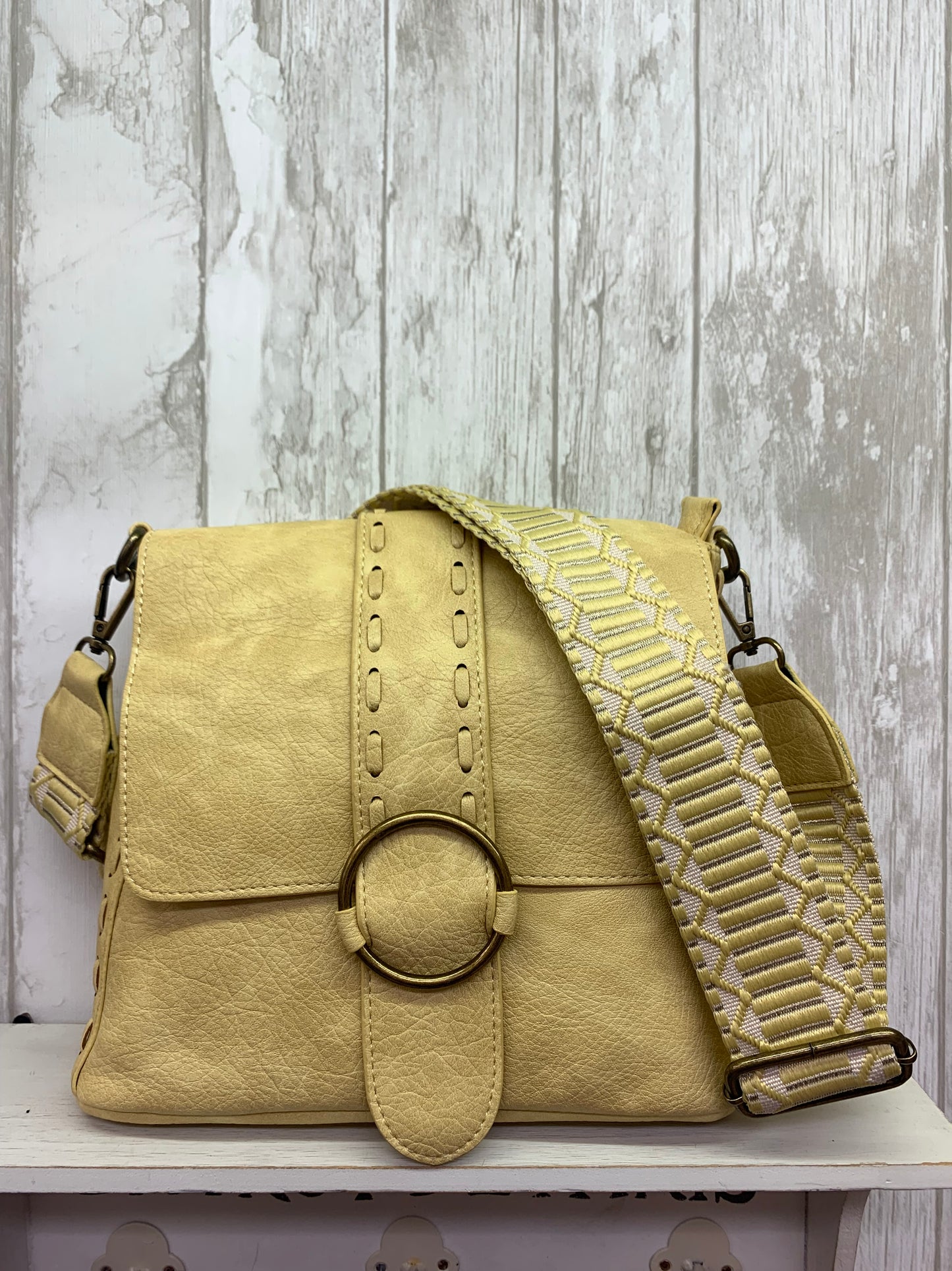 Crossbody Vegan Medium Soft - Guitar strap