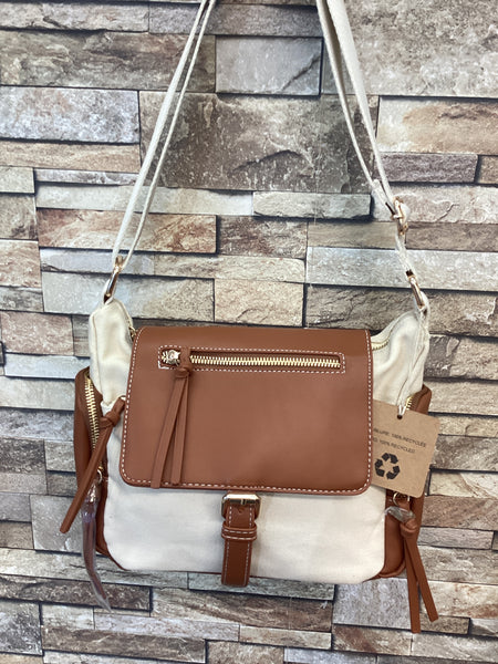 Multi Pocket Bag