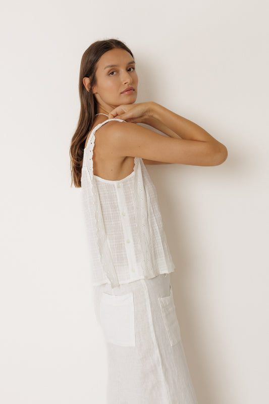Indi & Cold Sleeve Embroidery Top