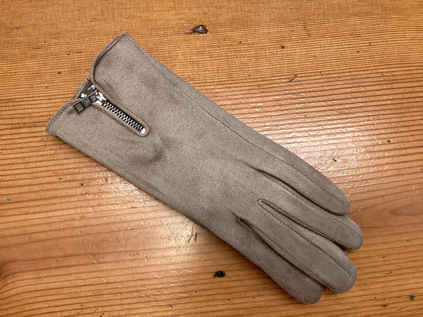 Gloves with zip