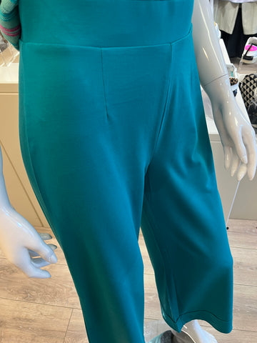 Surkana Stretch Solid Cropped Pants Emerald