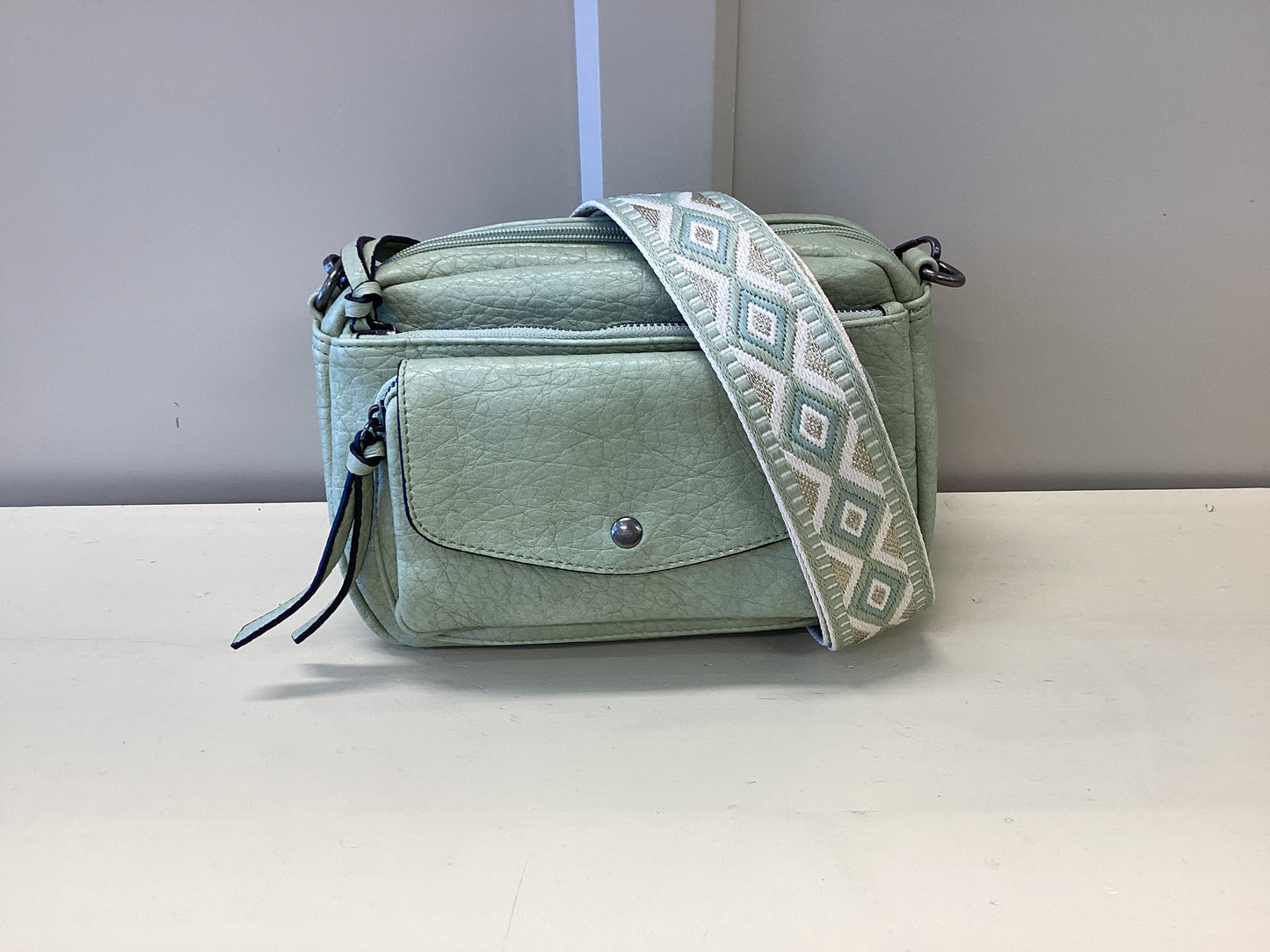 Plain 2 strap Pocket Bag