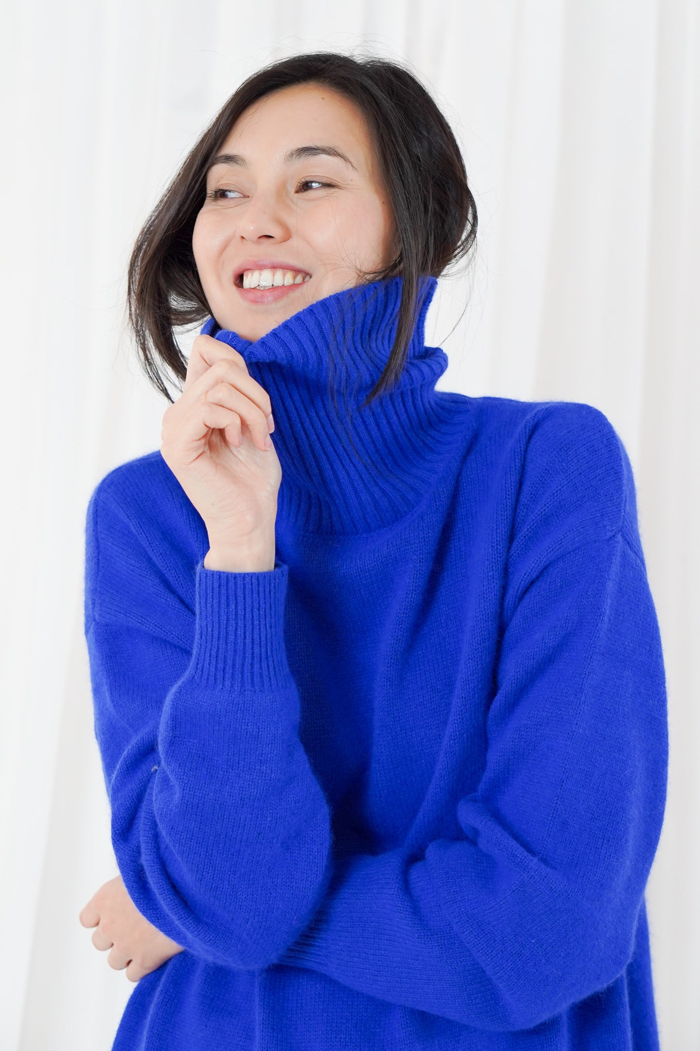 TWNS Greeley Turtleneck Sweater Electric