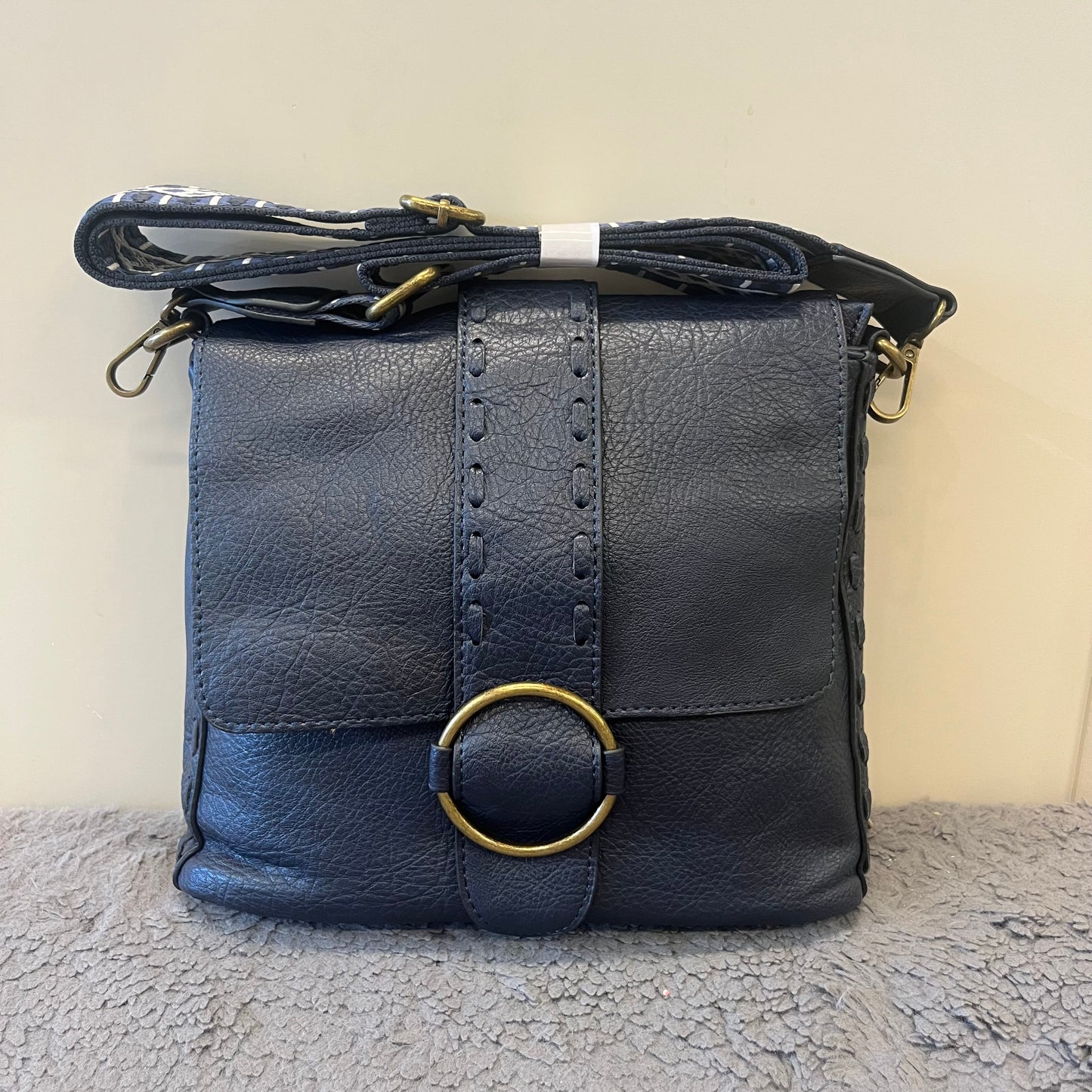 Vegan 2 strap Buckle Bag