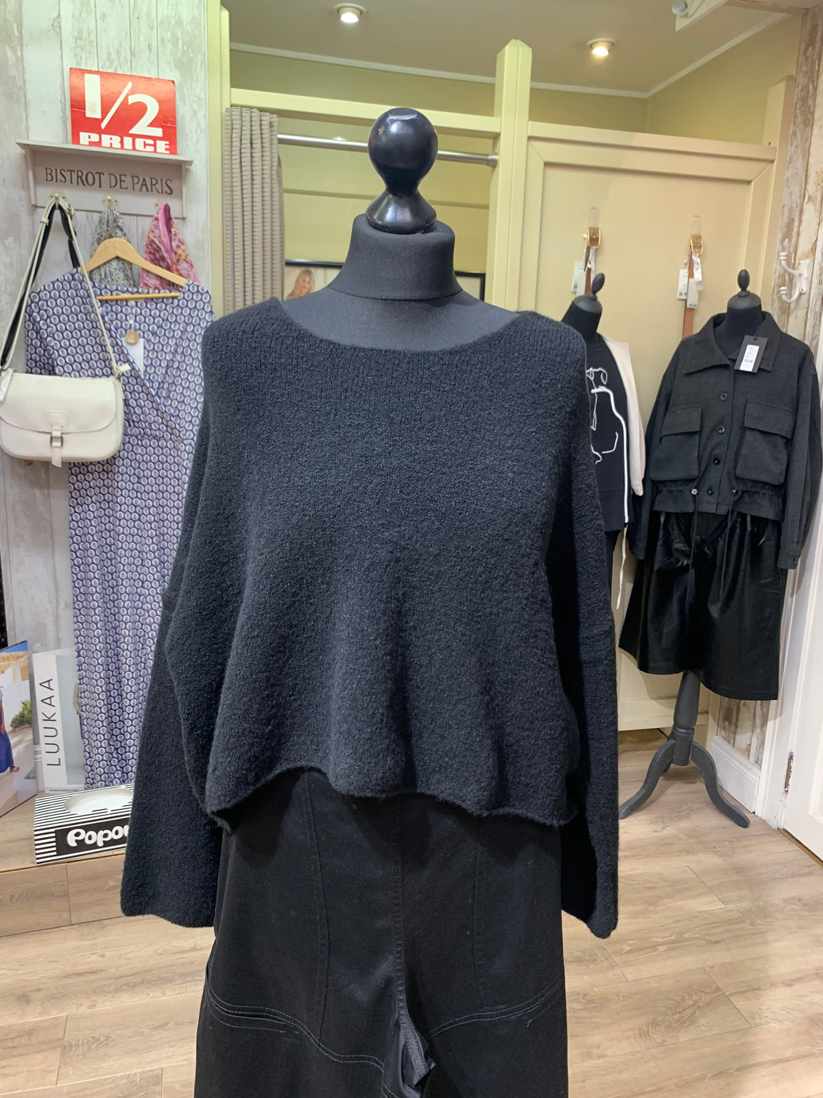 Lotus Eaters WLA/013 Sweater Black