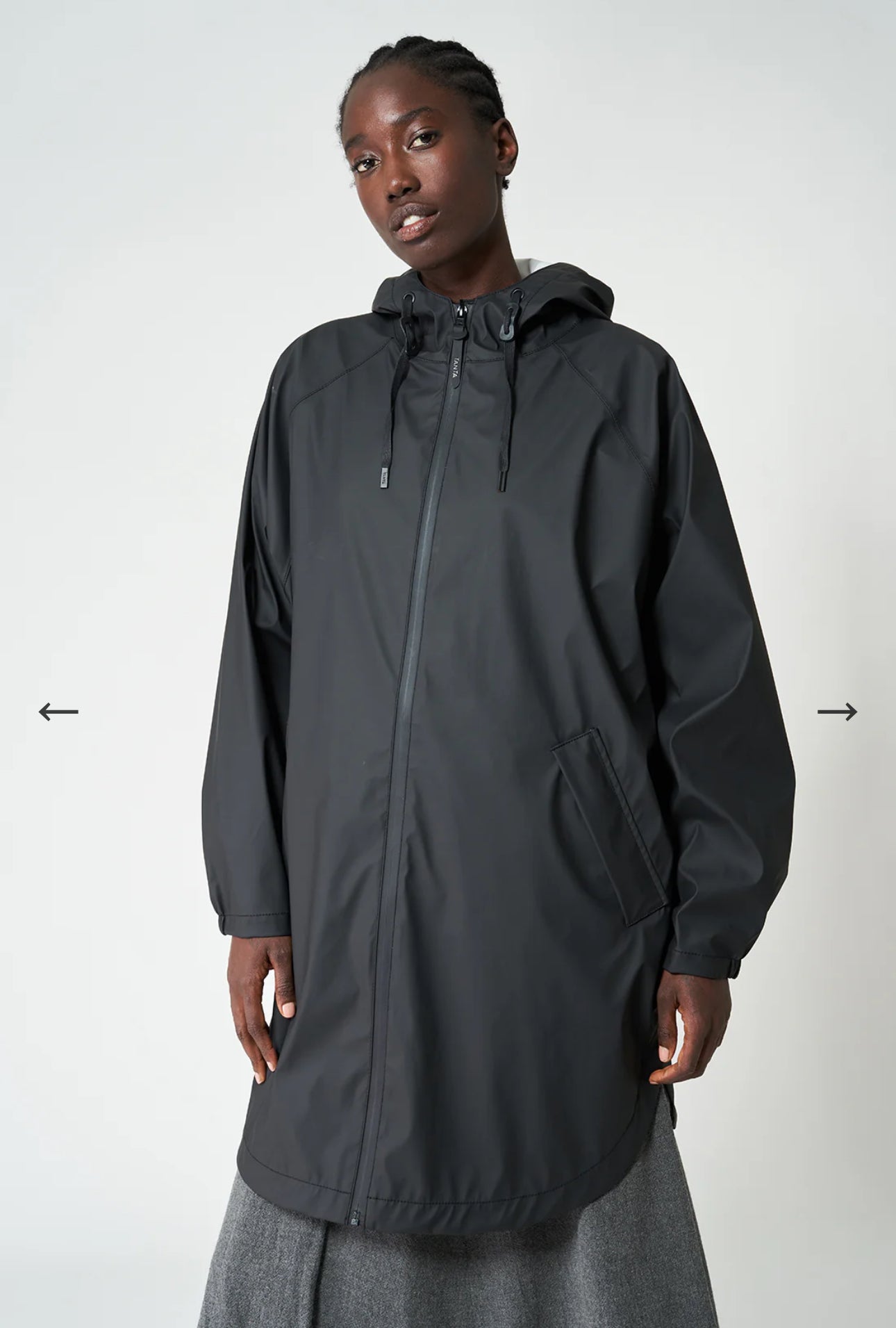 Tanta Sky Raincoat-Black