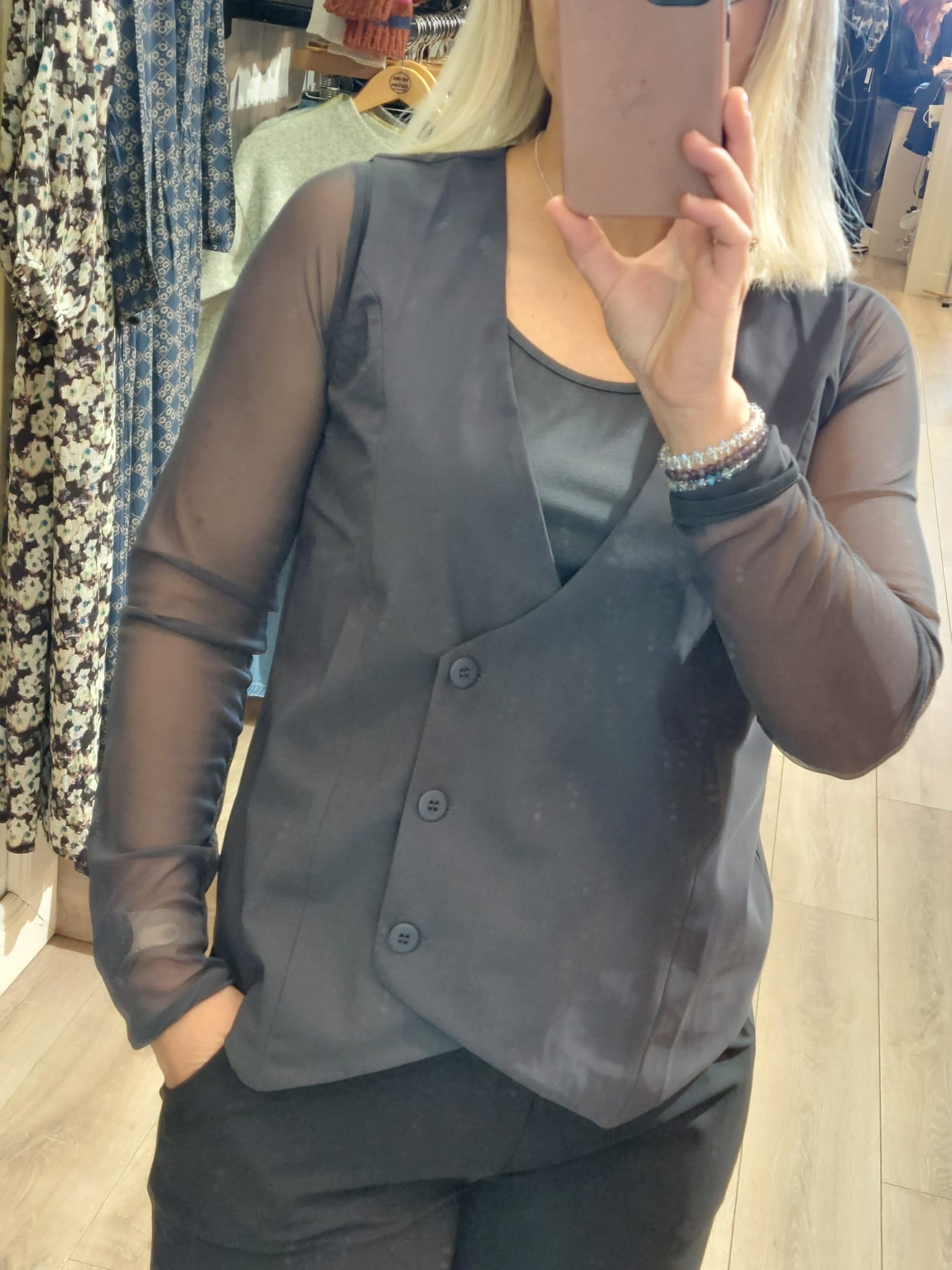 Naya Mesh Sleeve Top Anthracite