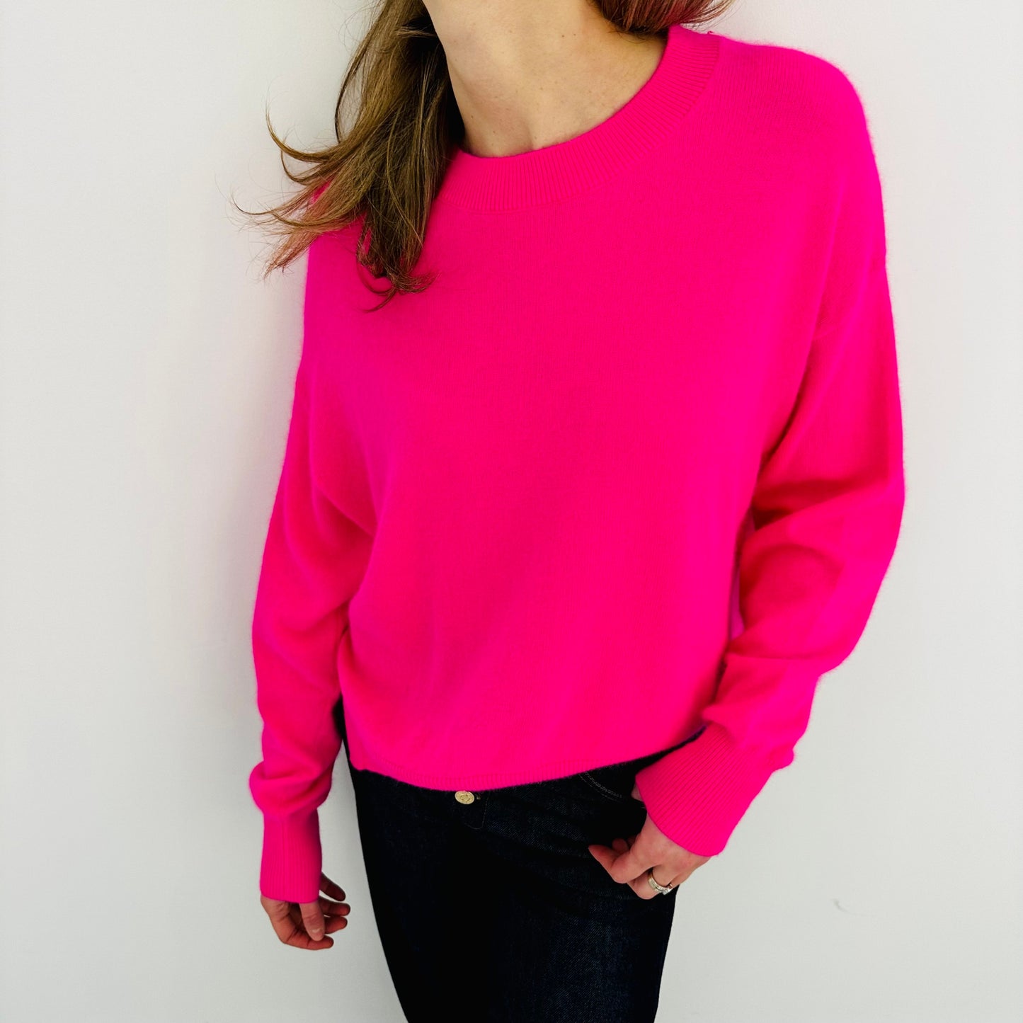 TWNS Aurora Sweater Neon Pink