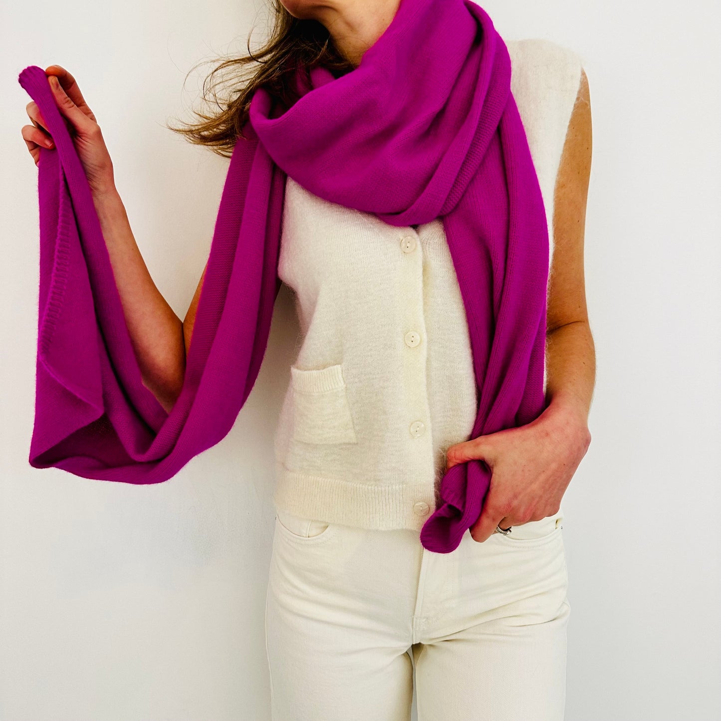 TWNS Vail Basic Scarf Magenta