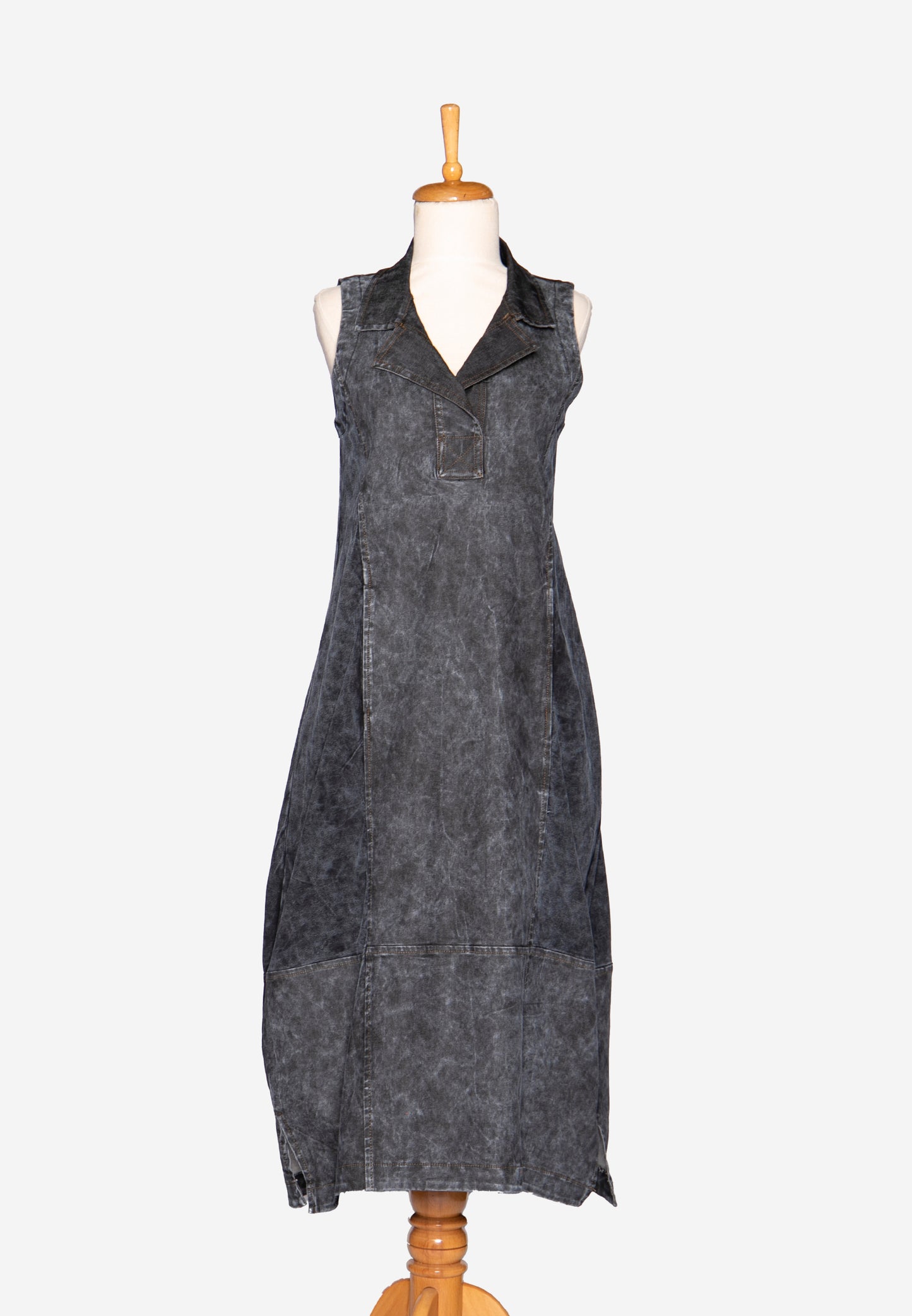 Luukaa Pinifore Dress