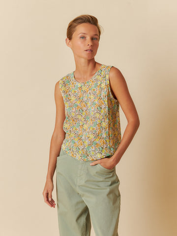 INDI & COLD FLORAL VEST