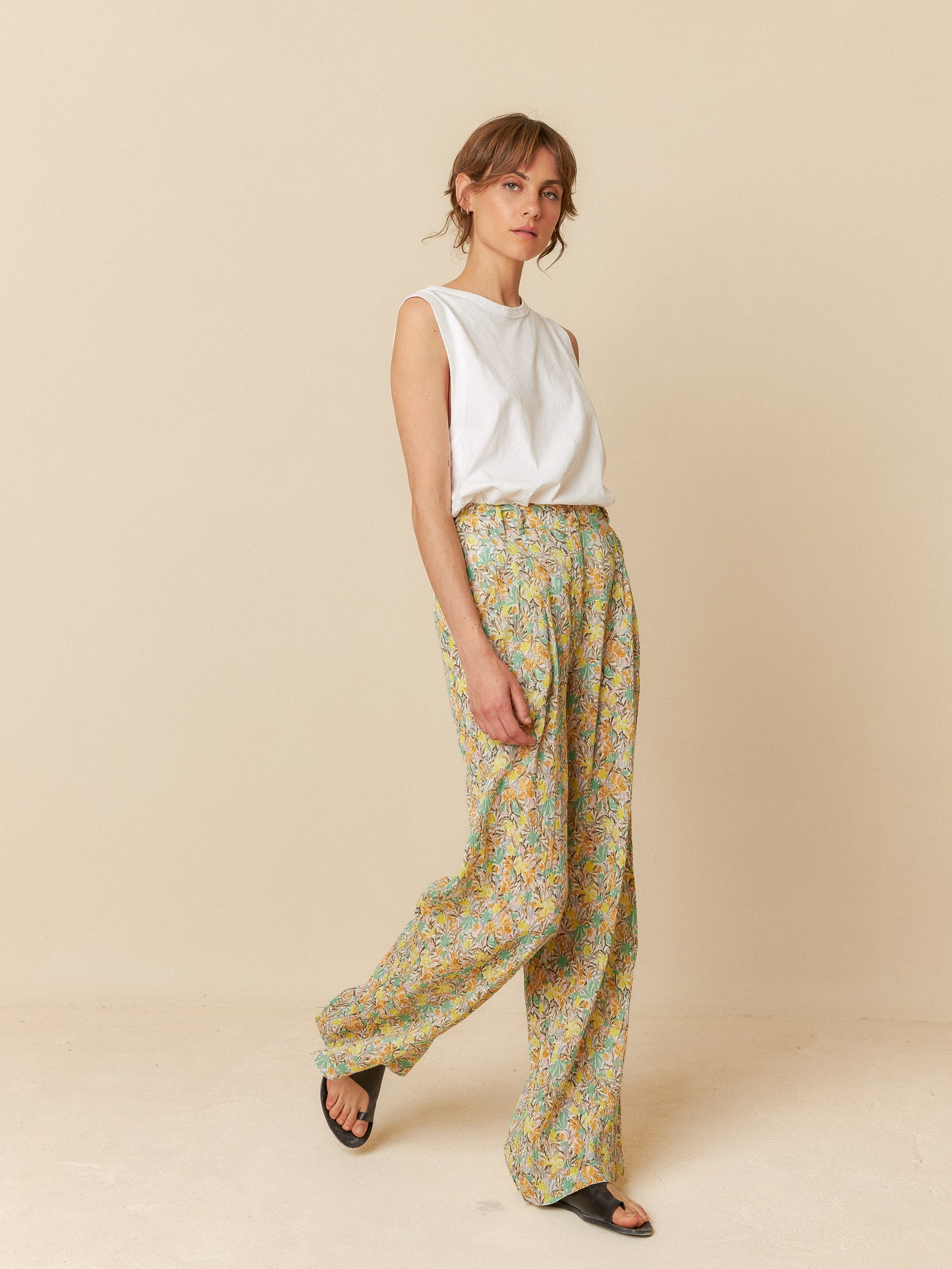 INDI & COLD ELASTIC FLORAL PANTS